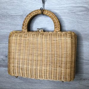 MANTESSA WOVEN HANDBAG